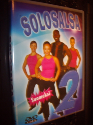 DVD : Solosalsa 2 suomeksi ( SIS. POSTIKULUN )