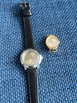 Timex naisten rannekelloja 2 kpl