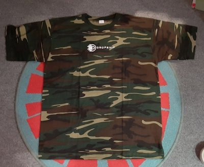 Dropship PlayStation kirjaudu Pelin t-paita koko XL.UUSI