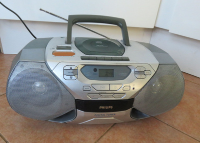 Philips kannettava cd radio soitin