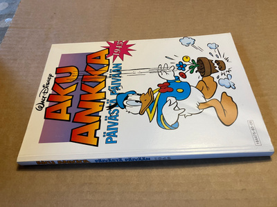 DISNEY AKU ANKKA PÄIVÄSTÄ PÄIVÄÄN 1943 HYVÄ
