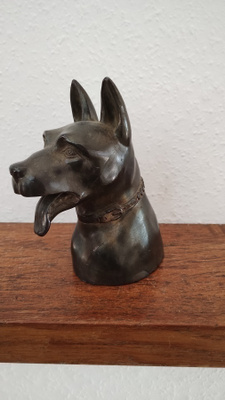 Saksanpaimenkoira rintakuva veistos 14cm