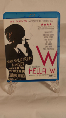 Hella W