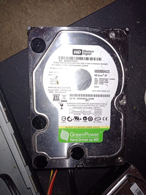 Western Digital WD5000AAKS 500GB kiintolevy / kovalevy SATA