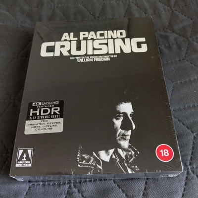 Cruising Limited Edition 4K Ultra HD **muoveissa**