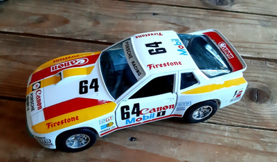 Porsche 924 Turbo Bburago 1/24 Hieno