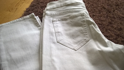 Valkoiset H&M Fit Sqin Jeans / Farkut  - koko 30"