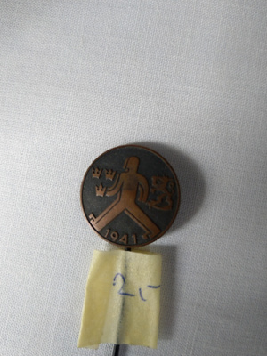Tapio Wirkkala Maaottelumarssi 1941 pinssi