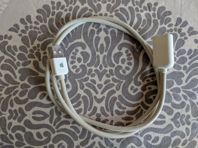 Valkoinen Apple USB 2 jatkojohto / kaapeli 1m