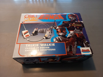Celect 2000 Bioman talkie walkie