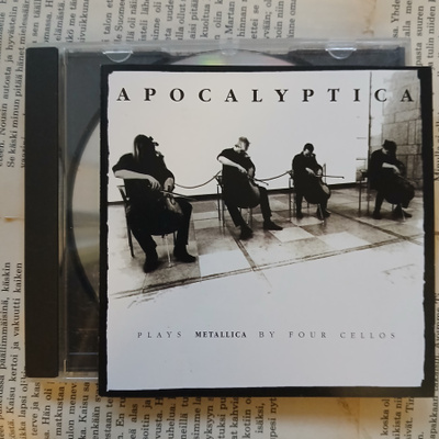 Apocalyptica Plays Metallica by Four Cellos (CD)