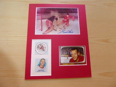 Gordie Howe kuva kortti ja postimerkki paspiksessa