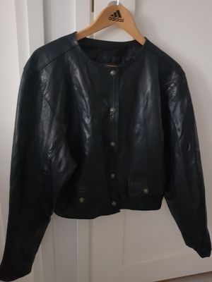 Musta Milson’s Paris vintage Nahkatakki / Nahkarotsi