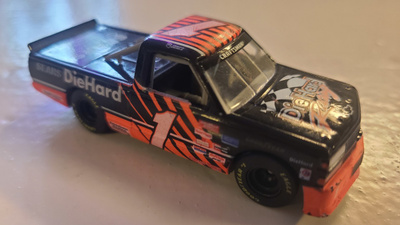 Racing Champions  -PJ Jones #1  Sears Die Hard Truck 1995