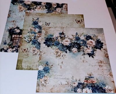Kuviokartonki RUUSUT / 3 kpl -setti / 15 x 15 cm