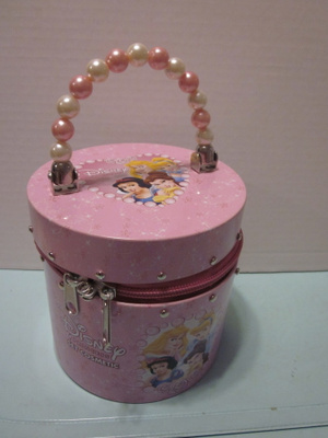 Disney prinsessat pyöreä peltilaukku