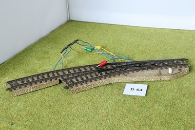 #D64 Märklin sähkövaihde 5141L vasen