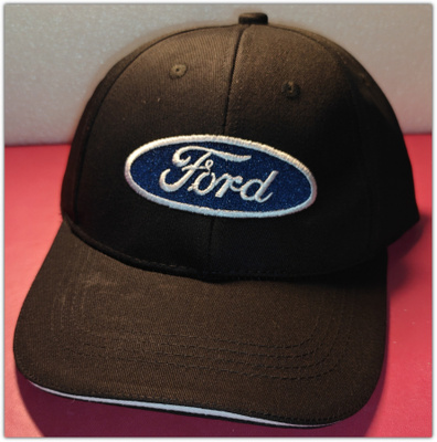 Uusi ja käyttämätön Ford lippalakki #31319