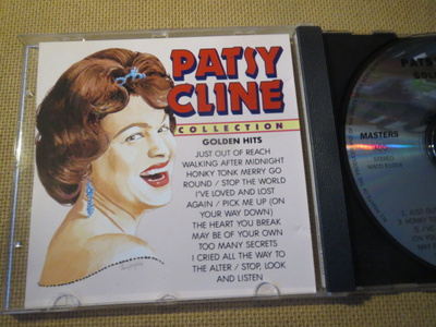 Patsy Cline: Golden Hits Collection CD