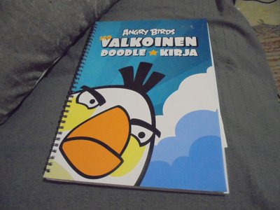 Angru Birds Valkoinen Doolle kirja