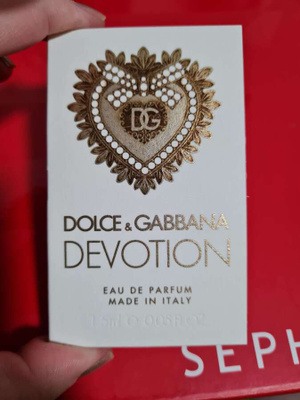 Hajuvesinäyte Dolce and Gabbana Devotion
