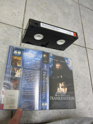 Mary Shelleyn Frankenstein VHS