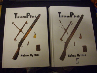Heimo Hyttilä  TURUSEN PYSSY I-II  ( 1 p. 1992-1995 )