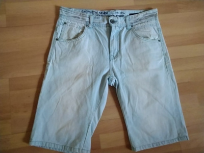 OUTFITTERS NATION koko 31" shortsit farkut.