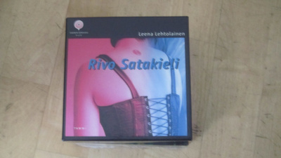 Leena Lehtolainen-Rivo Satakieli