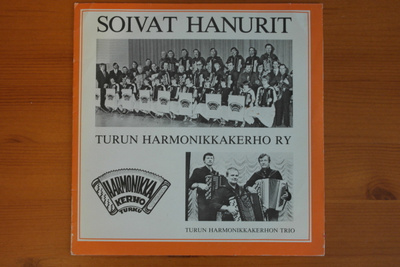 Soivat hanurit EP-levy.Turun harmonikkakerho ry.