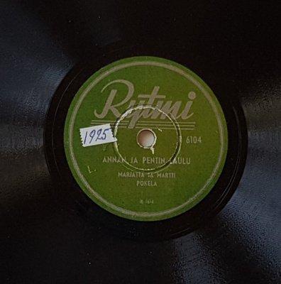 Savikiekko 1951 - Marjatta ja Martti Pokela - Rytmi R 6104
