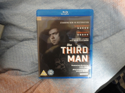 THE THIRD MAN - KOLMAS MIES