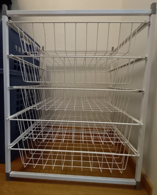 Vaatetelineikkö