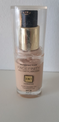 Max Factor Facefinity Foundation / Meikkivoide