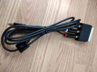 Xbox 360 E AV kaapeli