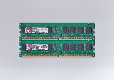2x Kingston 1Gb muistikampa #1