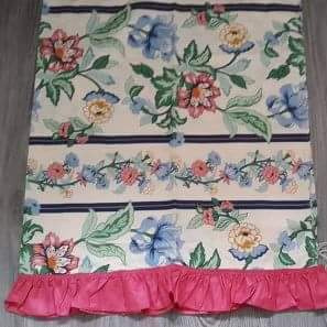 värikäs pikkukappa 72x120cm