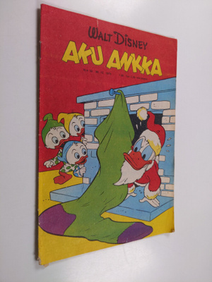Walt Disney : Aku Ankka 52/1975