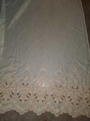 Soma beige ohut Brodeerattu verho 300x135cm