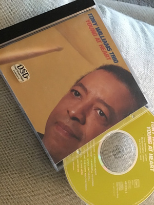 Tony Williams trio . Young at heart CD