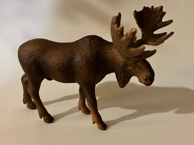 Schleich hirvi