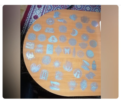 Tarrat hologram