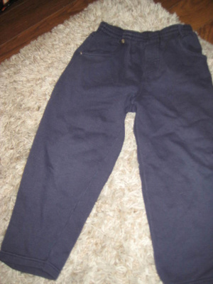 **ale !! Collegehousut 110 cm **EI HV*