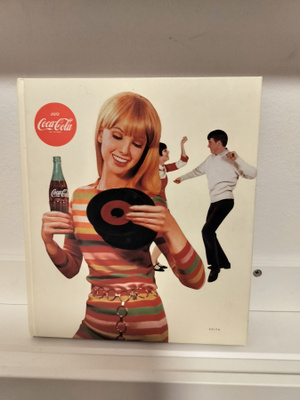 Coca Cola 50 vuotta suomalaisten hyvissä hetkissä