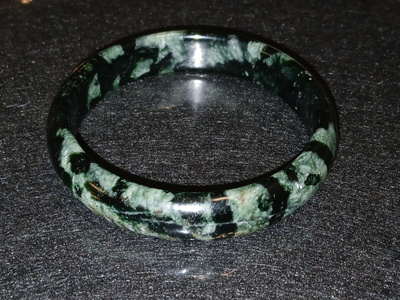 Vintage Jade kivi rannekoru rannerengas