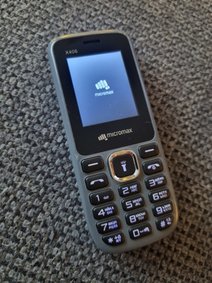 Micromax x406  2 sim paikkainen puhelin