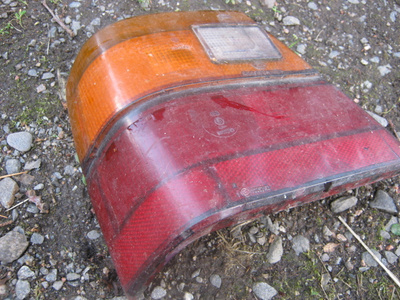 Ford Taunus vasen takavalo