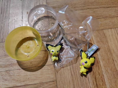 Pichu -mini charmit
