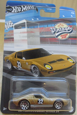 Lamborghini Miura P400SV Coupe 2D Gold 1971 Hot Wheels 1:64