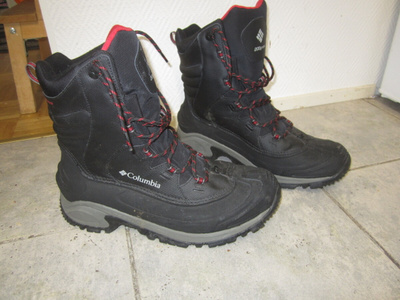 COLUMBIA BUGABOOT VAELLUSKENGÄT ( KOKO 47 )